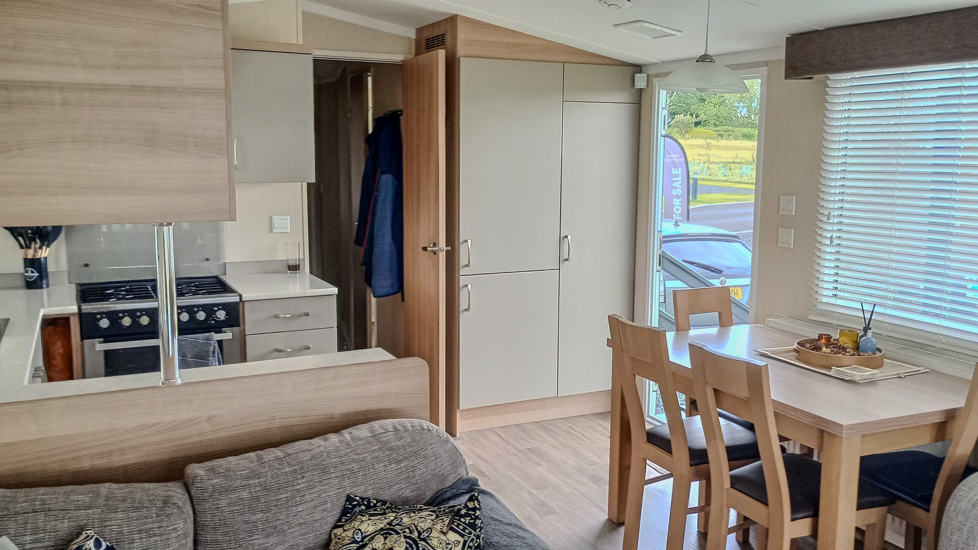 Swift Bordeaux Dining Area
