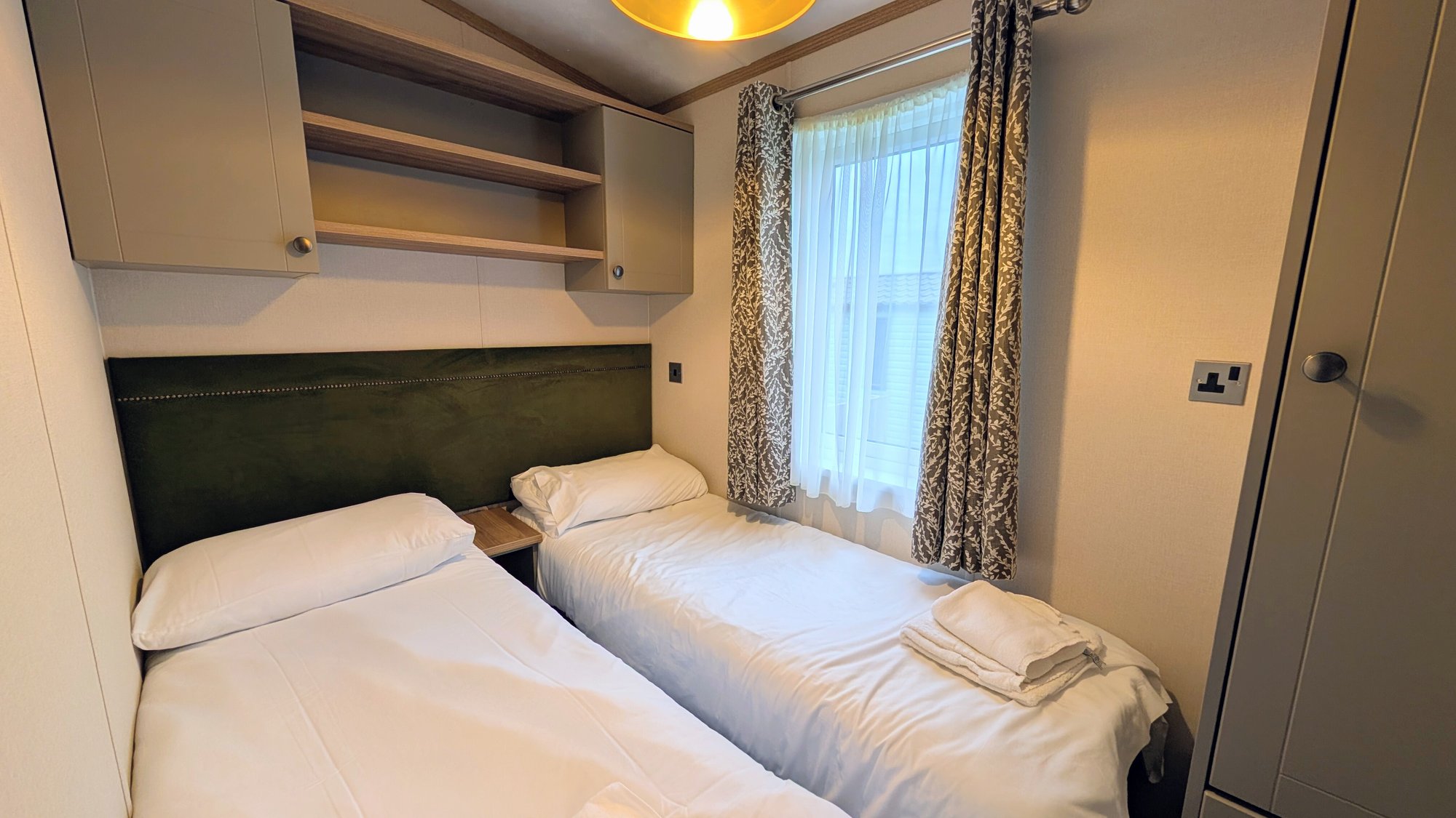 Abingdon Lodge Twin bedroom