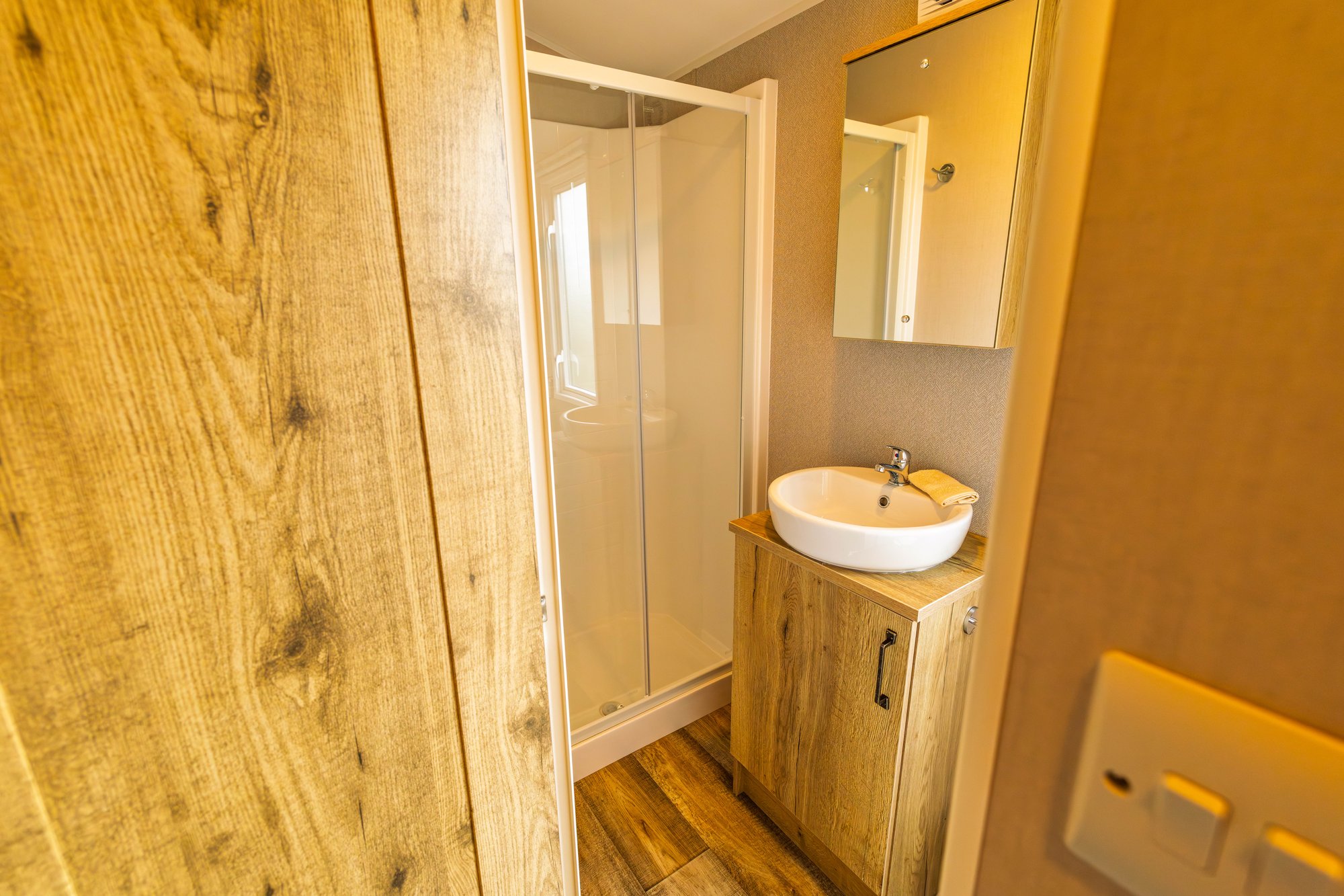 Atlas Debonair Bathroom