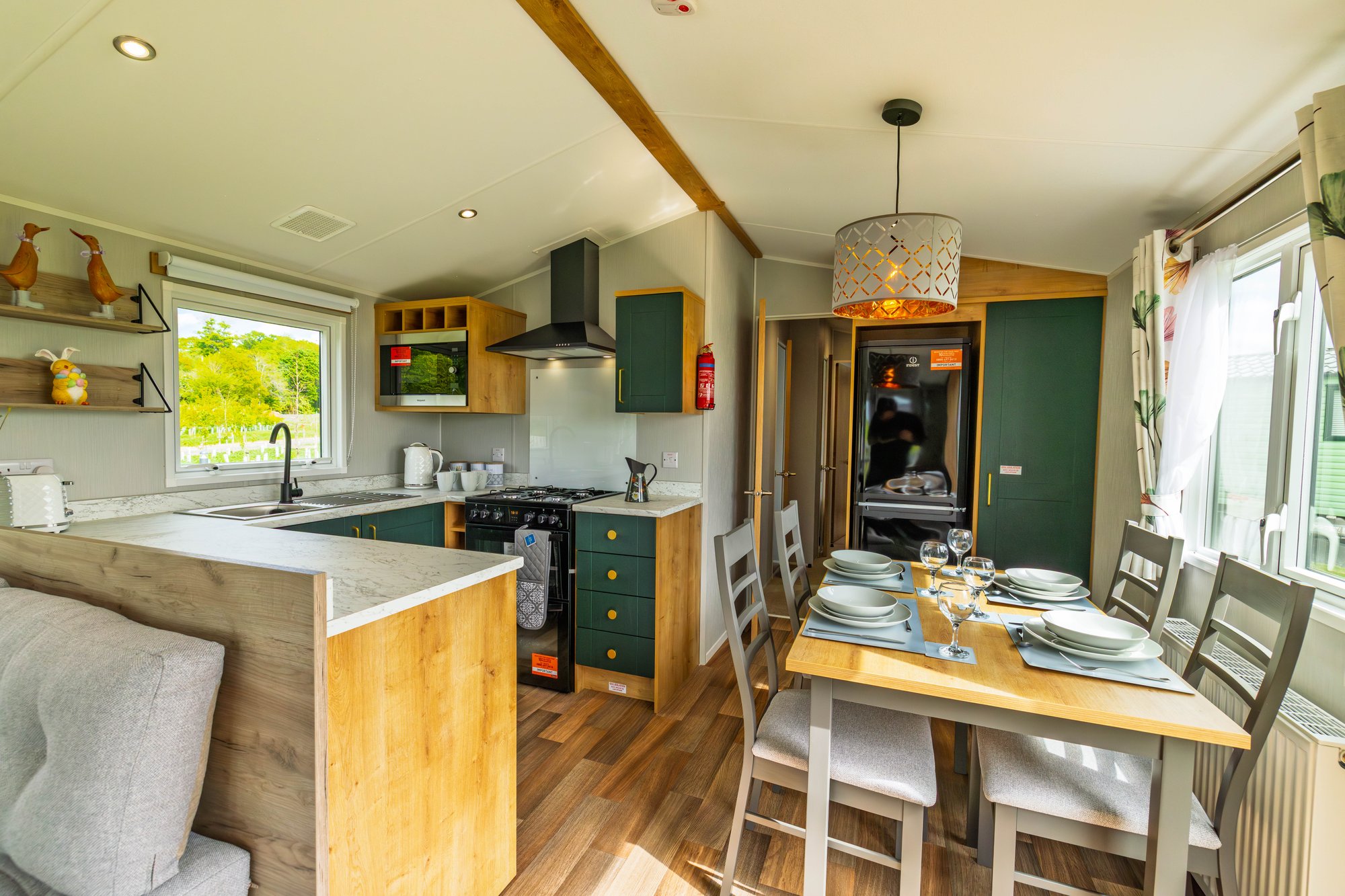 Spacious Kitchen and Dinning Area