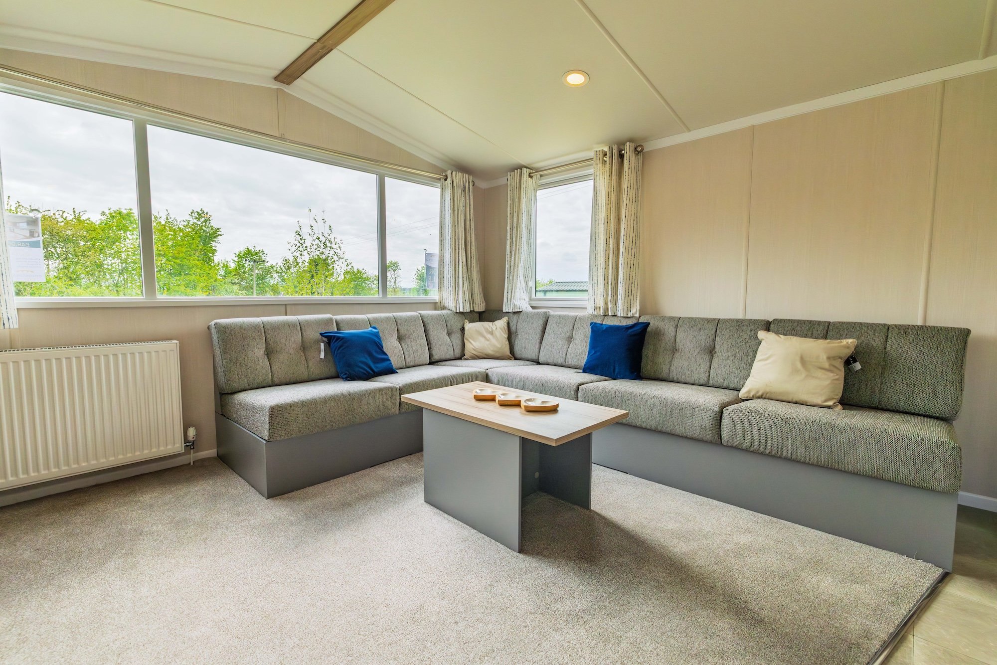 Swift Royan Living Room