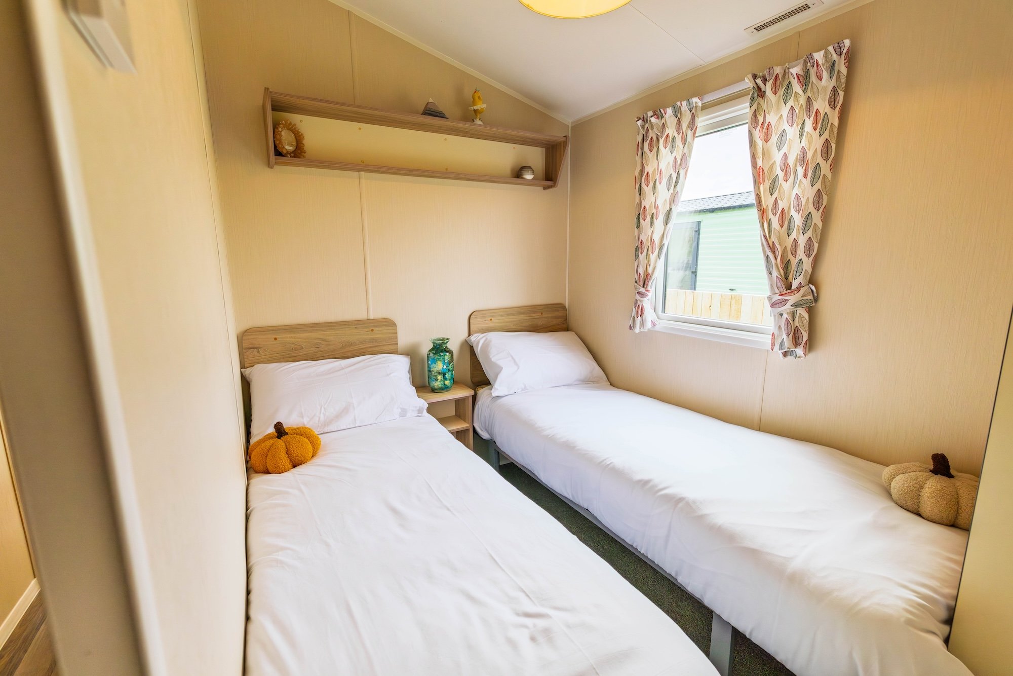 Willerby Minster Twin Bedroom