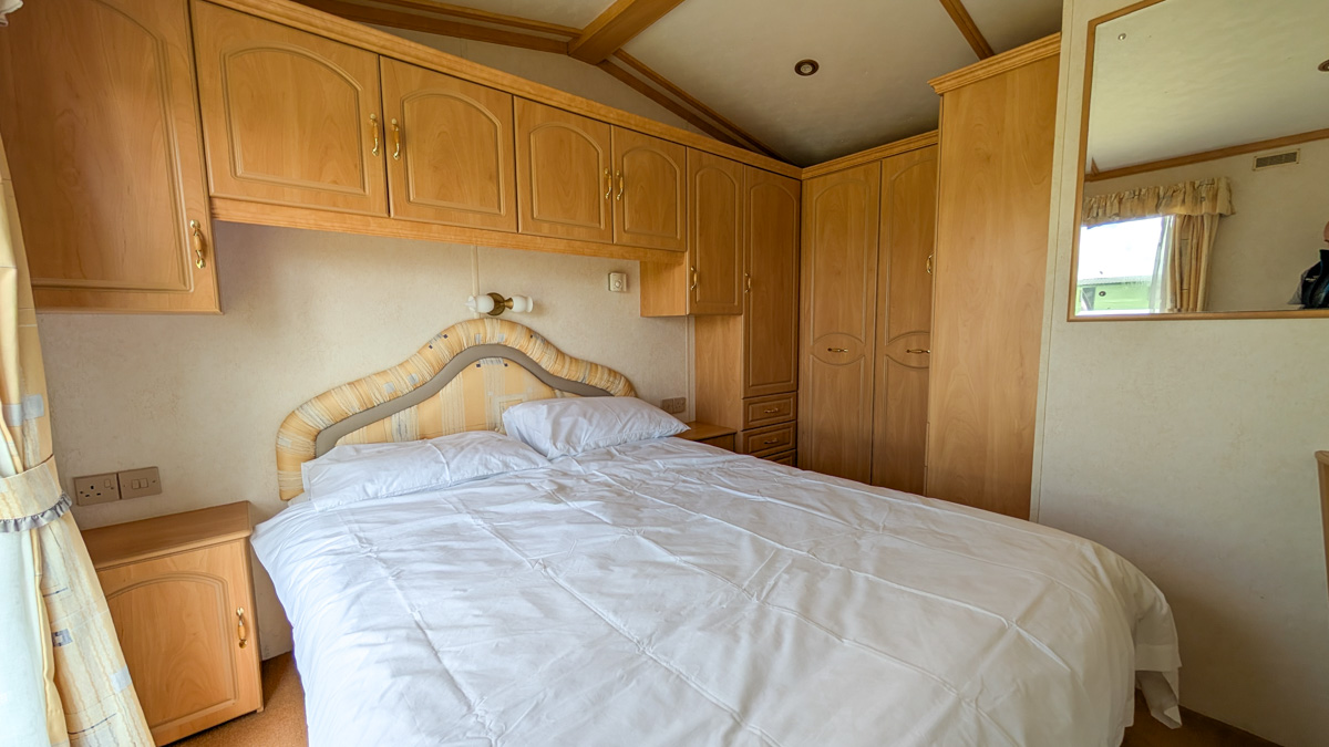 Carnaby Roxburgh - Master Bedroom
