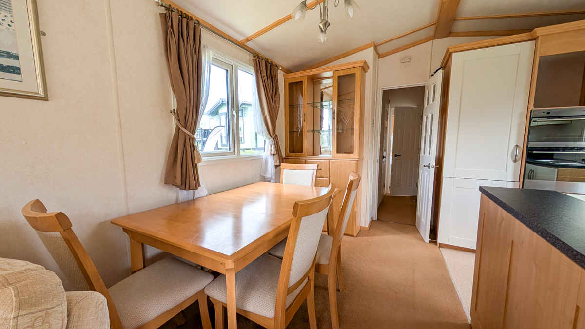 Carnaby Roxburgh - Dining Area